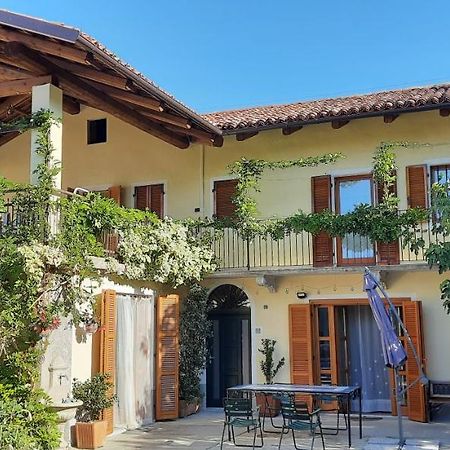 Il Giardino Del Gallo Cherasco Exterior foto